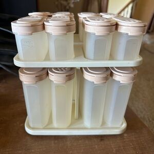 Cream Spice Set 8 large 14 small